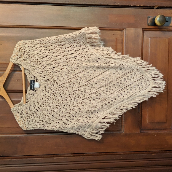 Vintage Knit Poncho - Picture 1 of 5